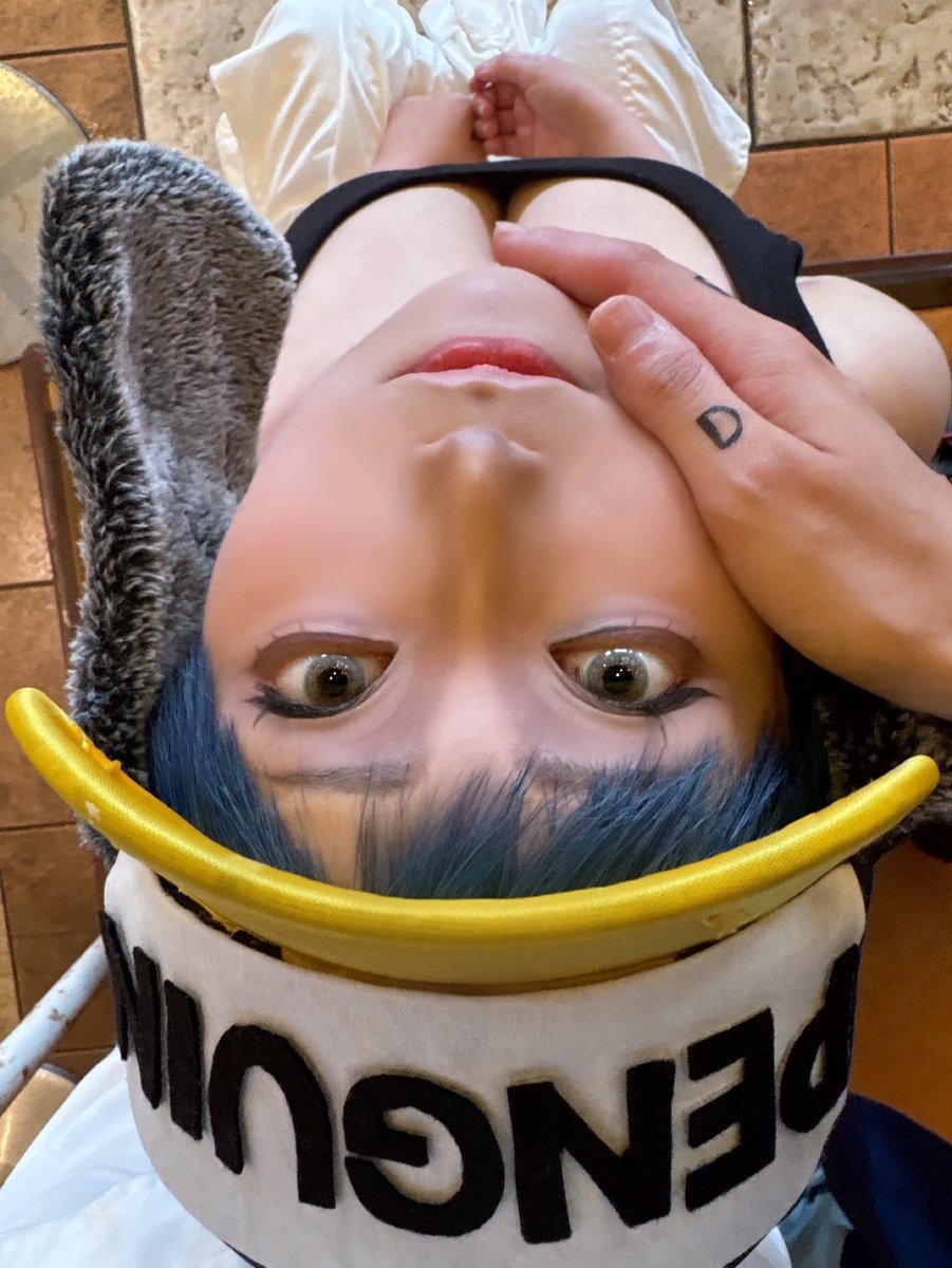 wasabi_ponnzu's tweet photo. ⚠️素顔捏造
cosplay ONE PIECE
女になる病　ペンギン🐧

#onepiececosplay  
#ラグコス #ラグコス2026 https://t.co/0UBH3dQncB