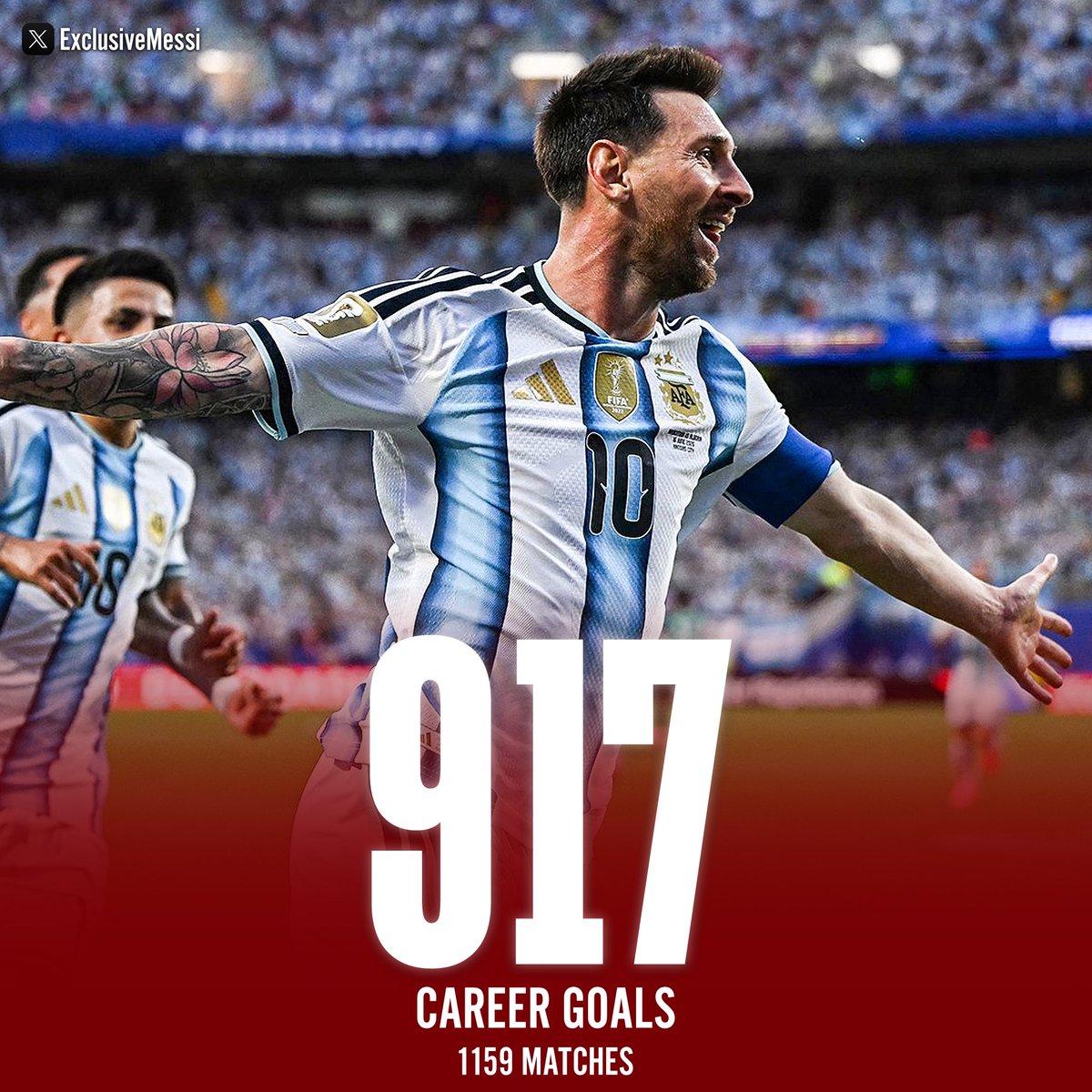 ExclusiveMessi's tweet photo. 🚨 LIONEL MESSI HAS NOW SCORED 917 CAREER GOALS!!!

HIS 6TH WORLD CUP GOAL SO FAR!!! 🤯🤯🤯 https://t.co/dP9QozVO6k