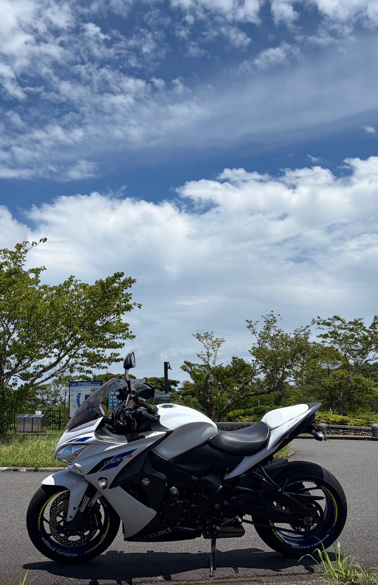 m35720's tweet photo. ずっと雨だったから久しぶりに乗れて嬉しい(^^) https://t.co/YXKQ7aMx0S