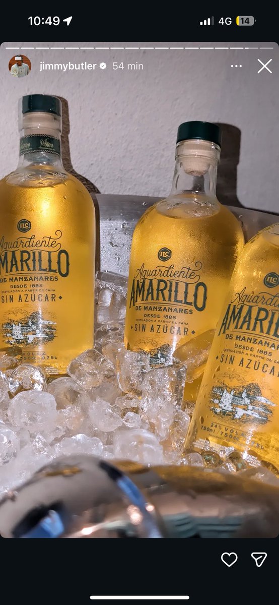 juankir1's tweet photo. Jimmy Butler tomando guaro amarillo y la otra dizque si no es Don Julio no toma… https://t.co/J7Il9fatYC