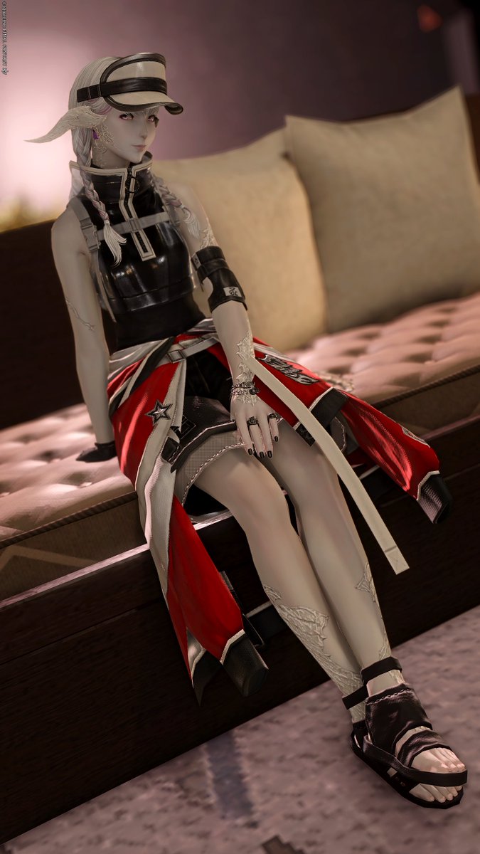 CielV_FFXIV's tweet photo. シリーズ報酬のお洋服やっととれた〜〜
腰に巻いてるのがぺらぺらだ〜〜
でもかわいいからヨシ！ https://t.co/5PwmPsjUQl