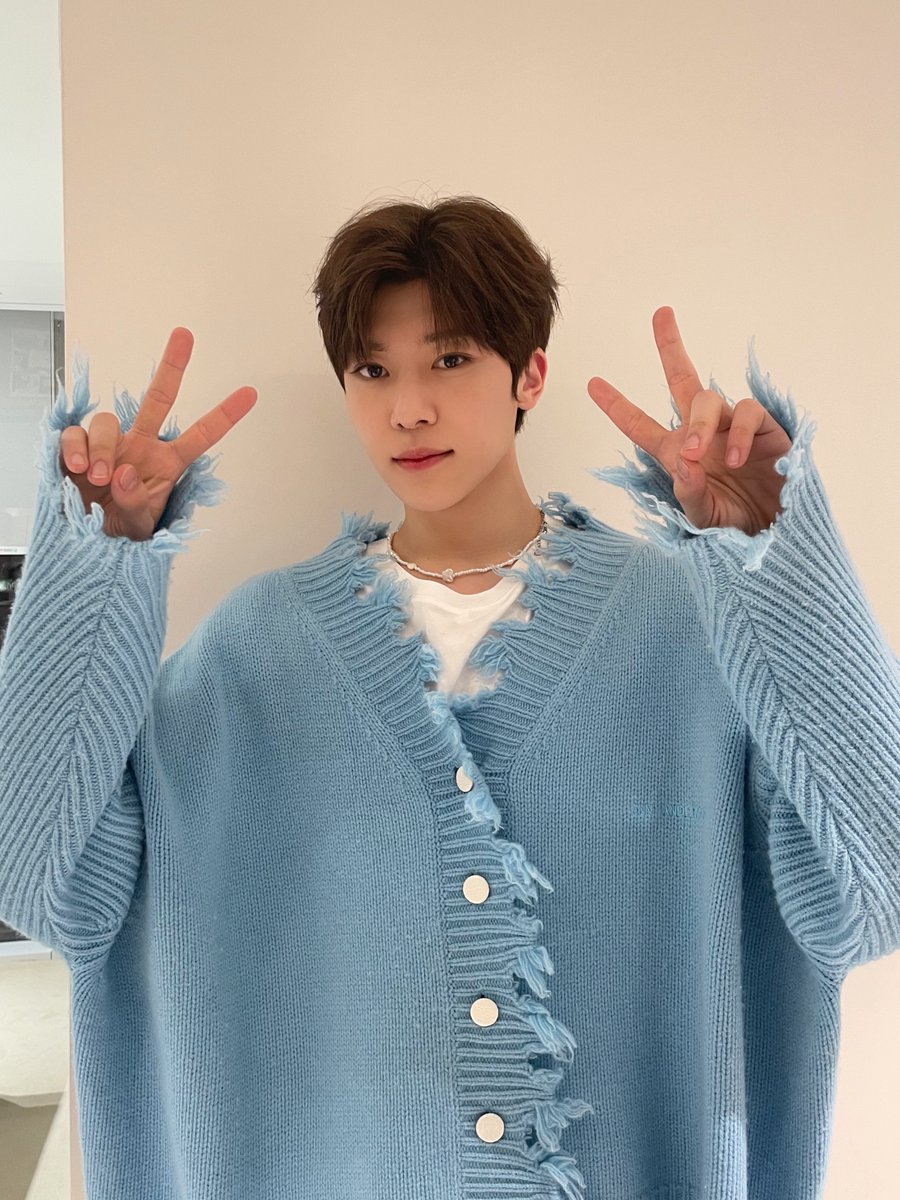 cheeer2y's tweet photo. #3YearsWithSION 
#오시온_루키즈_공개3주년_축하해 https://t.co/Kbi61W3EIU