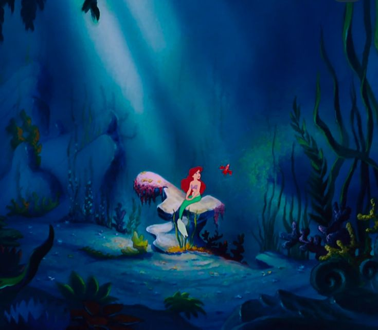 reminiscinbby's tweet photo. blue in classic disney https://t.co/FundrW0V3g