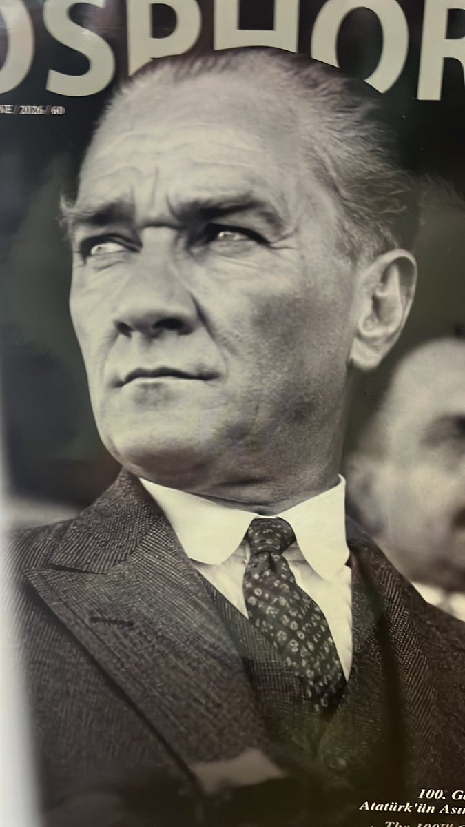 bosphorus72's tweet photo. Yine yeni yeniden ,özlemle, bıkmadan, her fırsatta anıyoruz Atamı 🙏🏻🙏🏻🙏🏻 #100.GaziKoşusu https://t.co/50kVoWQ3Nn