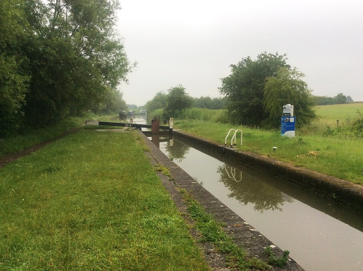 retired_tom's tweet photo. My photos from #June 2019
@CanalRiverTrust #OxfordCanal #Oxford #Lock #Bridge #LiftBridge #Narrowboat #Reflections #HorseTrough
#Canals & #Waterways can provide #Peace & #calm for your own #Wellbeing #Lifesbetterbywater #KeepCanalsAlive https://t.co/Q3clzHnZuM