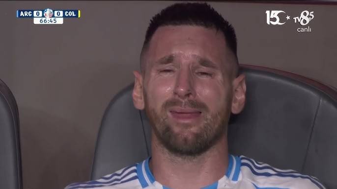 slay_jimmy's tweet photo. Wasn’t this Messi the last time he faced Colombia? https://t.co/0cPW11uTnj