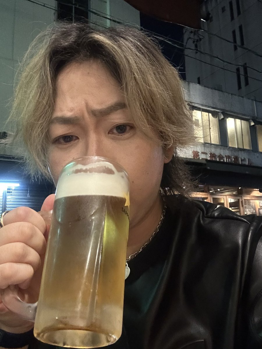 0210pk's tweet photo. 歳とってむちゃくちゃ
お袋に似てきた https://t.co/LF0Jt3SgJS