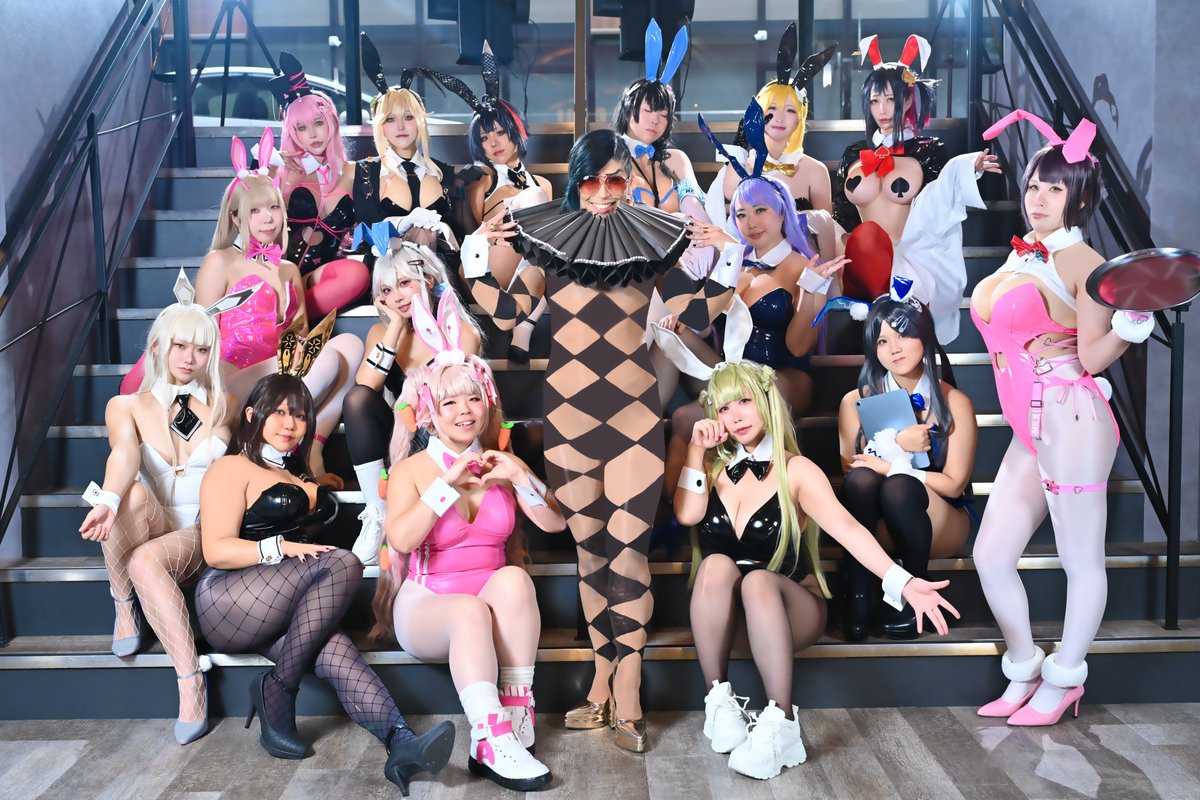 vanilla_pnd's tweet photo. Cos / コスプレ

勝利の女神:NIKKE

Let's エンターテイメント！

#うさぎさんと過ごす0607
#NIKKE  #NIKKEcosplay https://t.co/KGr2F0Rmst