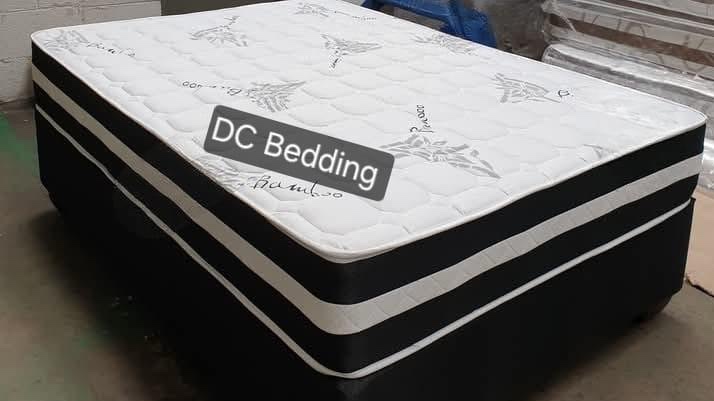 DCBedding's tweet photo. Month End Special 

Brand new premium beds!

Double: R2000/R2500
3Quarter: R1800
Single Bed: R1600
Queen: R3000/R3500

Pay On Arrival
Same day Delivery 
Free Delivery In Gauteng

DM or Call to Order
0658278251 https://t.co/M7vVQysvcT