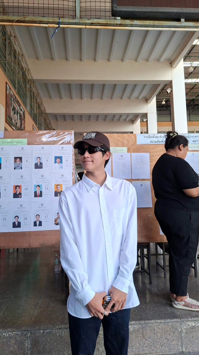 AlmondOfficial_'s tweet photo. วันนี้น้องแอลม่อนไปใช้สิทธิเลือกตั้งแล้วค้าบ~ 

เลือกตั้งครั้งที่2ของเจ้าเด็ก เก่งมากๆเลยคับ 🫶💙🥰

#Almondbabybigboy https://t.co/I6g7kp6Oeh