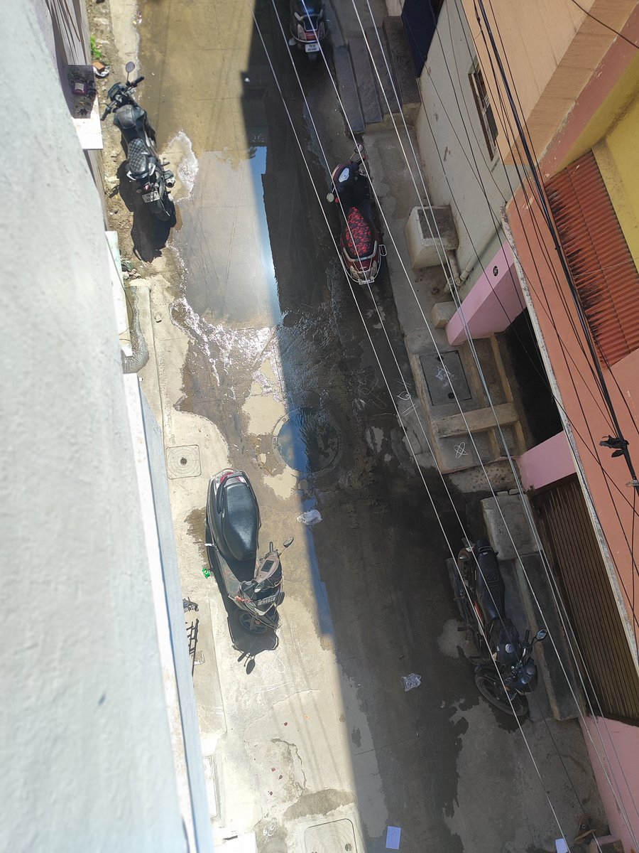 icugetout's tweet photo. Struggling with this for past 1 year. Multiple complaints raised but not resolved. There is no permanent solution. Whatever the government is. The machinery is not working. @chennaicorp ward 56 https://t.co/eW2DclbyMJ