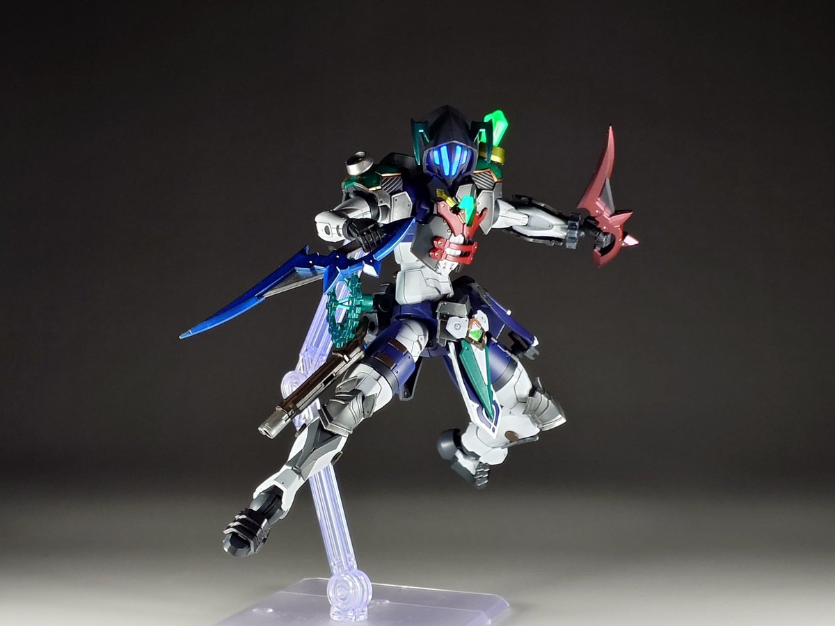 Ita_Adventurer's tweet photo. シーフ class:III
腰に着けた緑色のギアでシフトチェンジ。素早い動きとナイフや苦無、ワイヤーウェッブを使って戦う。
「ギアチェンジ！！トップッ！！！」
#マーベリックギア https://t.co/PEo1a8ihnQ