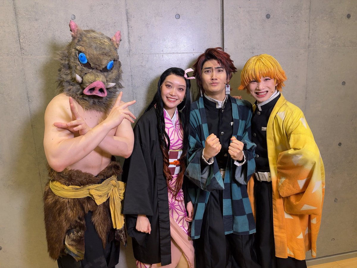karentakahashi_'s tweet photo. 舞台「鬼滅の刃」 其ノ陸 柱稽古・無限城 突入

ご来場誠にありがとうございまひた。
繋げ繋げの言葉で、鼓舞され繋がった今作。最後の共演者であるお客さまの、温かい眼差しと拍手に日々支えられてました。

また会える日を願って。
心から、ありがとうございました！
#舞台鬼滅の刃 https://t.co/5pJVdh6P5X
