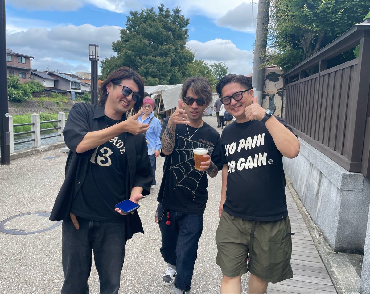 hi_chan2230's tweet photo. アラジンのステチャレ優勝しました😭🙌
初めてのアラジンでしたがお店の雰囲気もすごく良くて、楽しくレースできました✨✨
練習走行で色んなセッティングを試すことができて、ミニ四駆すごく楽しいってなった😆
運営様、ご一緒した皆様、今日はありがとうございました🙇‍♀️ https://t.co/bmpOsdeEHL