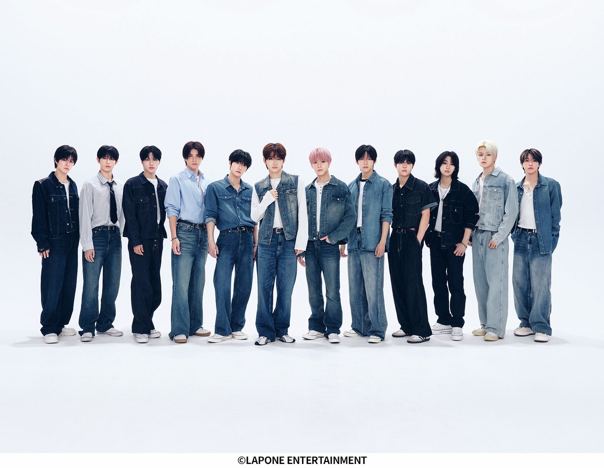 HMV_Japan's tweet photo. ／
#KO1KEYZ
DEBUT SINGLE 10/7発売🌍
＼

📢予約キャンペーン開催中✨
＜第1弾＞
🔹“KO1KEYZ”デビュー記念メンバー個別トーク会【エントリーコード】ご案内🎁
🔹対象商品のご予約は、7/24 10:00まで⏰

💝3形態同時購入特典
トレカ（HMV ver.）

🛒 https://t.co/htnxfl3eEB

#コイキーズ https://t.co/Lv4zxayYv5