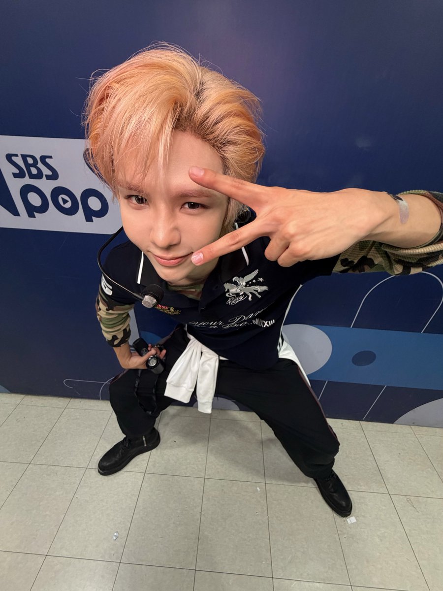 shotaro_th's tweet photo. 260628📸 riize ig update

🩹 โอ๊ย

#SHOTARO #쇼타로 #RIIZE https://t.co/WAUEKcDCBw