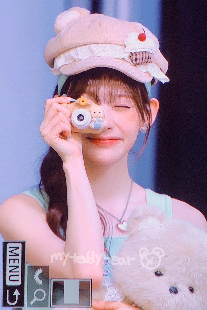 myteddybear_se's tweet photo. 260628 곰태희곰혜교곰지현...*
#스테이씨 #STAYC #세은 #SEEUN https://t.co/588Pj9OMQc