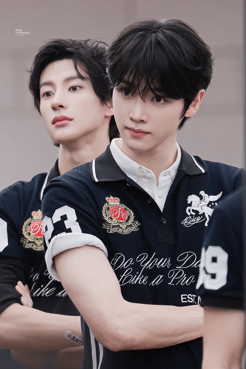 tinyConfection's tweet photo. +3
#성찬 #SUNGCHAN #ソンチャン  
#RIIZE #라이즈 https://t.co/UApSON779O
