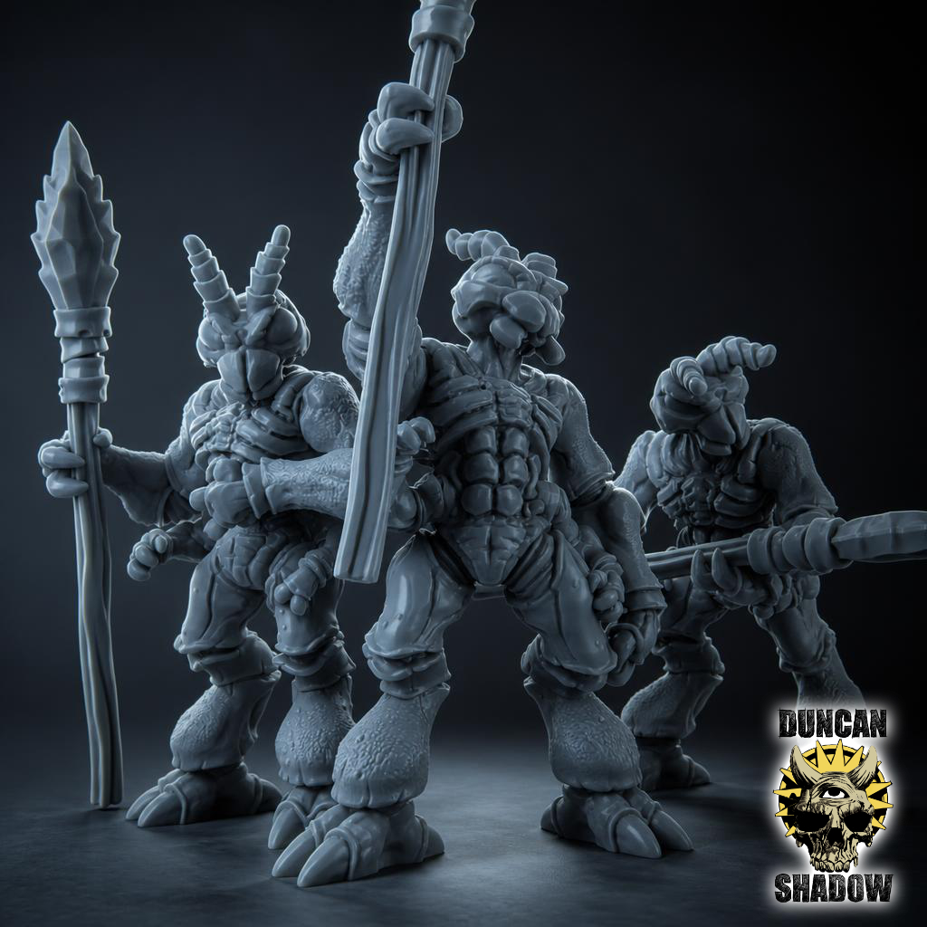 DuncanShadow's tweet photo. Thri-Kreen  Insect folk 
I've sculpted a few different weapon option for these 
Total of six sets of three figures 
Images show unarmed, spears and mantis arms

#thrikreen #dungeonsanddragons https://t.co/GKKTGEZSW9