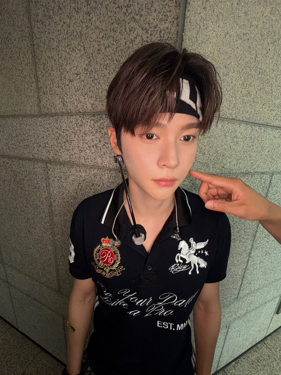 jaemophile's tweet photo. aduh lucu tapi ganteng tapi lucu tapi ganteng tapi lucu tapi ganteng https://t.co/j3fe3aYiKh
