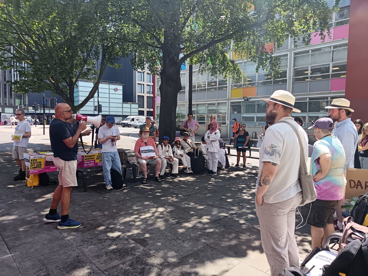 56aInfoshop's tweet photo. The UaHell campaign at LCC in The Elephant had bees righteously launched outside as prospective students came for the Open Day! 🤟🏽🎉

Students, staff and local campaigns all revved up to continue pushing LCC for accountability on staff cuts &amp; wages, anti racism, trans rights... https://t.co/velwEoosvn