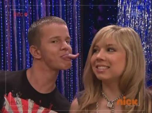 have_rasmus's tweet photo. @pinkychuwu Tongue demon from icarly https://t.co/L2UNw3KaYv