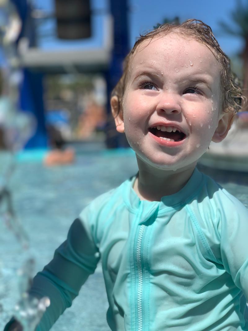 Seo_InLuv's tweet photo. I'm a finalist in Captain's Quarters Resort's Photo Contest- Help me rally votes: https://t.co/QXGDz2uFZB @VacationMB https://t.co/yFDTa4lIYu
