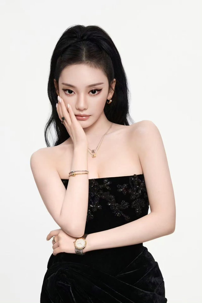 ningningspics's tweet photo. NINGNING WEIBO UPDATE https://t.co/csrldkrSyJ
