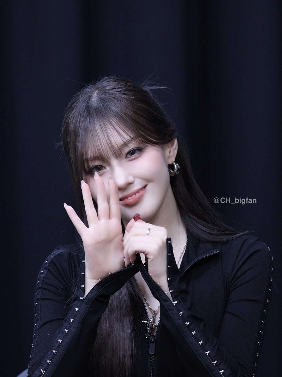 CH_bigfan's tweet photo. 𝐀𝐫𝐜𝐡𝐢𝐯𝐞

안녕👋

#김채현 #CHAEHYUN #Kep1er #케플러 https://t.co/8riamxNfJN