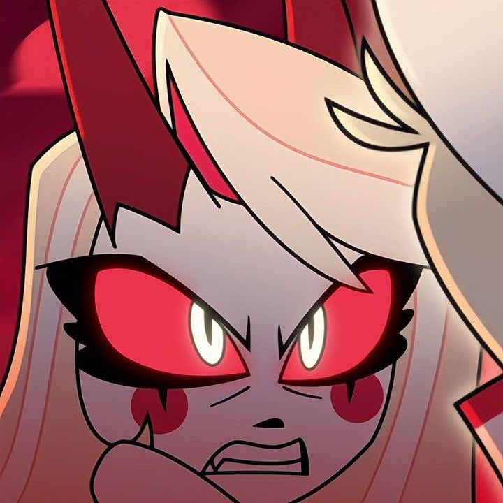 charliestarrrrr's tweet photo. My evil eyes or my normal eyes? https://t.co/be99jiYQVL