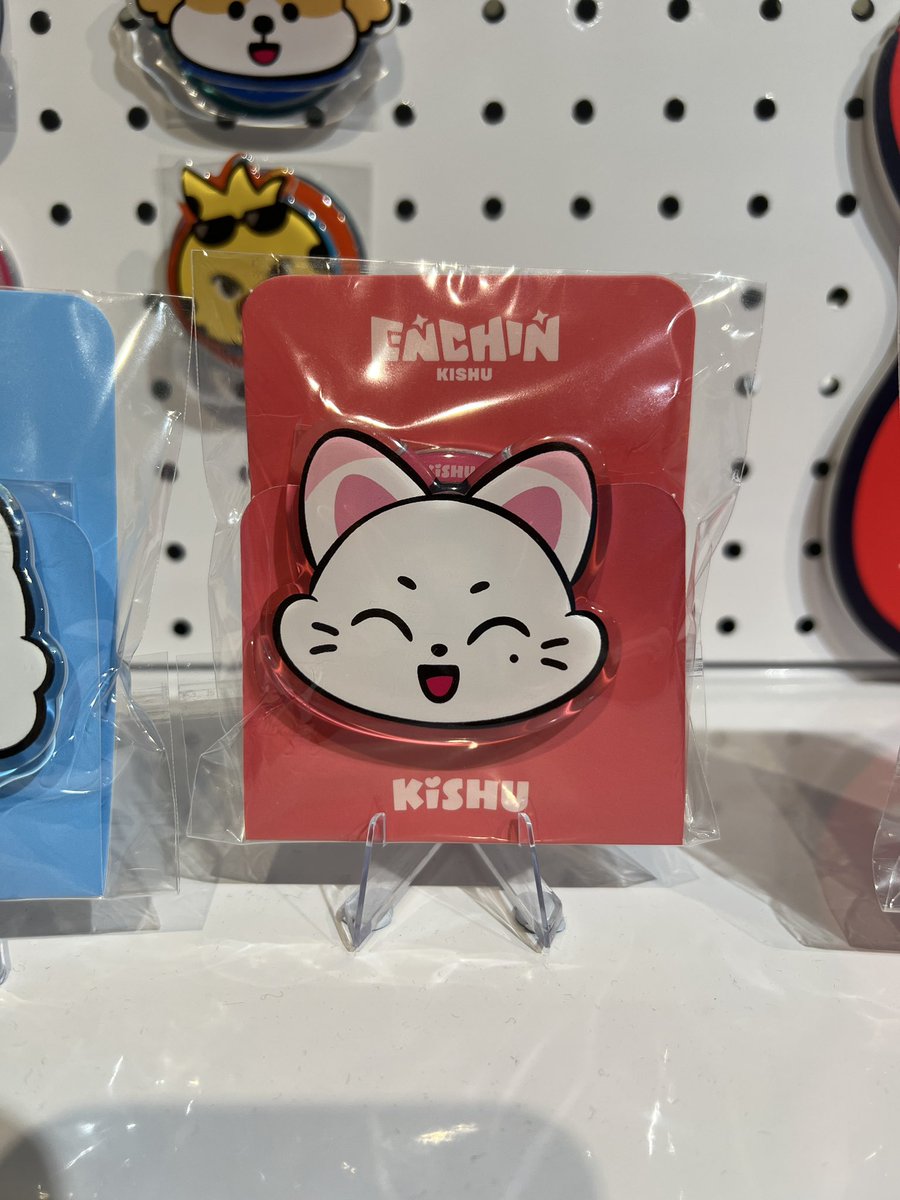 haulicole's tweet photo. WTS / LFB Enhypen Enchin Acrylic Griptok Hong Kong Pop-Up 

Kishu (1) 
Jakey (1) 

650 (all-in) + lsf 
DM me to buy 
Shipping from QC, can sdd by tomorrow https://t.co/oTLMAWZ7cK