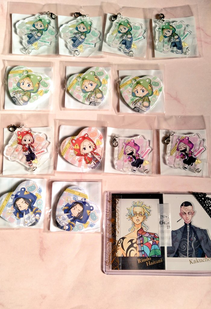 kei_ri23's tweet photo. 【譲渡 交換】 東京リベンジャーズ 東リべ くじ引き堂 オンラインくじ みに！

譲:花垣 佐野 場地 松野 三途 蘭 竜胆

求:A賞松野>700円+送料
異種 竜胆 乾>鶴蝶 稀咲

※郵送 ゆうちょ･PayPay
※譲渡はキャラごとまとめて優先
※A賞は単体譲渡不可

お気軽にお声掛けください https://t.co/QHAH6aW3PP
