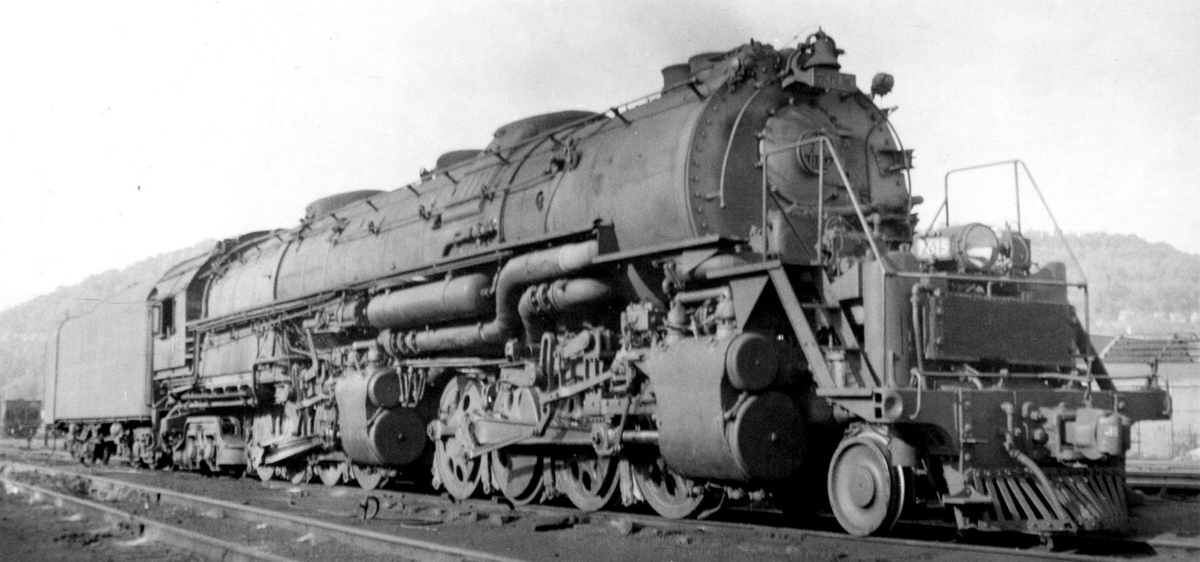 BeytienJoshua's tweet photo. Credit: Gary Everhart collection 

#1950s #vintage #blackandwhitephotography #Maryland #Steam #TRAIN #trains https://t.co/6HJJG8w4i0