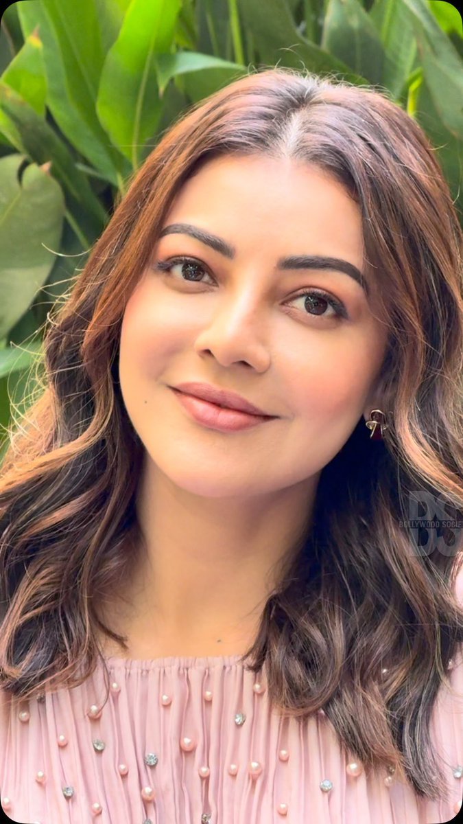 KavuruPuneeth's tweet photo. Looks like if content delivers #TheIndiaStory will become a sure shot blockbuster🤩 

Hindi audiences are in awe about it so yeah @MsKajalAggarwal garu advance congratulations andiii🫶🧿 

#KajalAggarwal https://t.co/bPAXsE7aXj