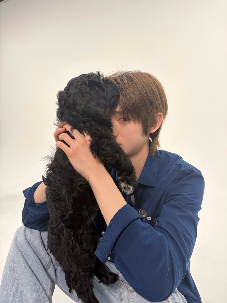 zhaoyufancokr's tweet photo. [260628] #JUHOON #주훈 Instagram Update

“sorry, choco... just for today” https://t.co/rL6YHORGTB