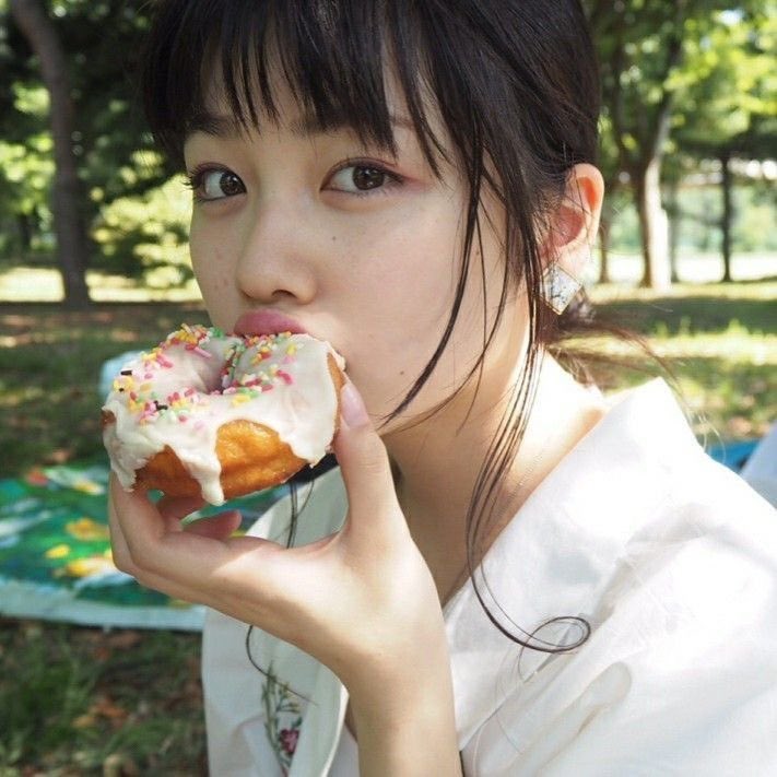 mijjaax's tweet photo. ⊹ ࣪ ˖ ໒꒱ THIS or THAT food poll — sweet edition !! 𑣲 

a dessert food poll for #edrtwt , cals dont count 

🔄 &amp; ❤️ appreciated 
💬 for more ! 

(this is my first poll, be nice pls ˙ᵕ˙) https://t.co/RGowv0D0zm