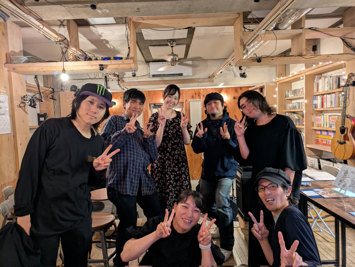 bravecatworks's tweet photo. 💫Thank you💫

2026.6.25(木)
brave cat works × なお、 presents
『共鳴日和 ＃21』
会場：Acoustic House おとなり

act
mitsu*／放蕩者／DaydreamSky／Sora／武政美久／三浦U／なお、 https://t.co/9O27SFYa7Y
