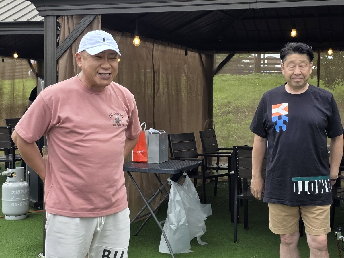 sepg1996's tweet photo. 関根エンタープライズグループ大阪営業所…エリアイベント in なぎさ公園BBQ N GRILLも楽しかったね~😃
#関根エンタープライズグループ|#全国対応の総合物流 ・ #輸送サービス
https://t.co/fg2co5cNyf
#NGRILL | #大阪の海沿いBBQならNGRILL
https://t.co/eDhpZHfOKV
最高の天気になり...美味しいお肉を沢山食べて…思いっきり飲んで…りくろーおじさんの店の焼きたてチーズケーキと薪パイを…〆のデザートにいただいて…良い思い出がつくれたよ~😁
#大阪銘菓「#焼きたてチーズケーキ」・ #りくろーおじさんの店
https://t.co/axGrommMY1
#大阪営業所
#エリアイベント
#最高の天気
#美味しいお肉を沢山食べる
#薪パイ
#〆のデザート
#良い思い出