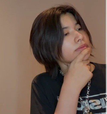yipei. tweet media