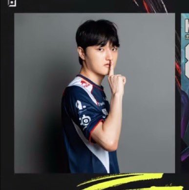 Biiat1win's tweet photo. 아니 ㅠㅠ 사진 이렇게 차이 많이 나도 돼요? https://t.co/4Nhpa5aZOb