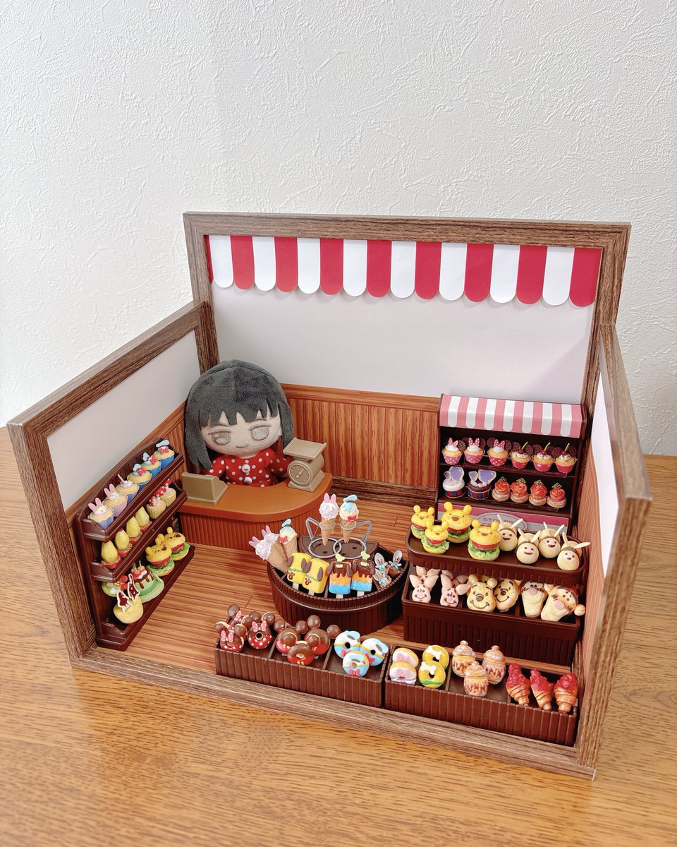 nappydisney's tweet photo. この小部屋は向かい合わせにすることも出来ちゃいます
バラバラに飾ったものが合体‼️うぉ〜っ✨て、なんか感動しちゃいます🤭 https://t.co/gc9edETAJS