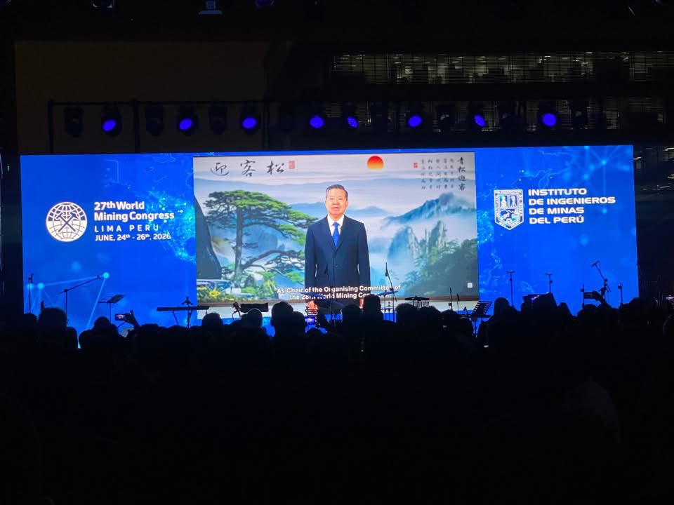 Enrique_JEGA's tweet photo. El legado de #WMC2026 será el conocimiento compartido y las alianzas que impulsarán la minería del futuro. #EGArbulu #IIMP https://t.co/IU2aHbBpy1