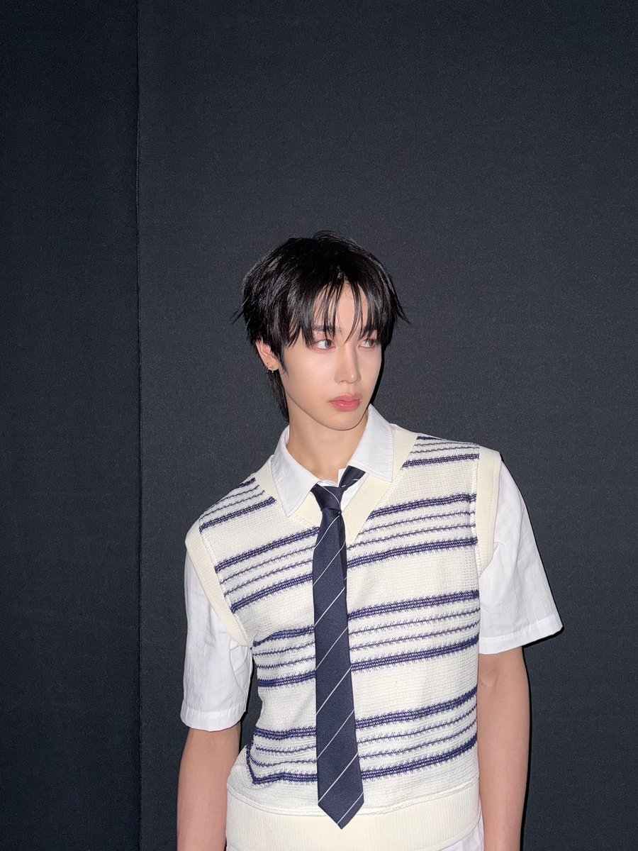 xikers_official's tweet photo. [#헌터] 넥타이 플러팅
#xikers #싸이커스 https://t.co/UkDOyaVI5V