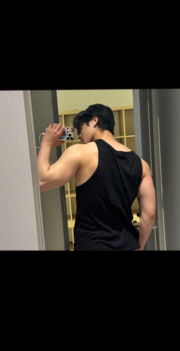 kco3pd's tweet photo. よかったら話しませんか❗️
#裏アカ男子　#裏垢男子　#裏アカ女子と繋がりたい https://t.co/bxXqmgwBKg