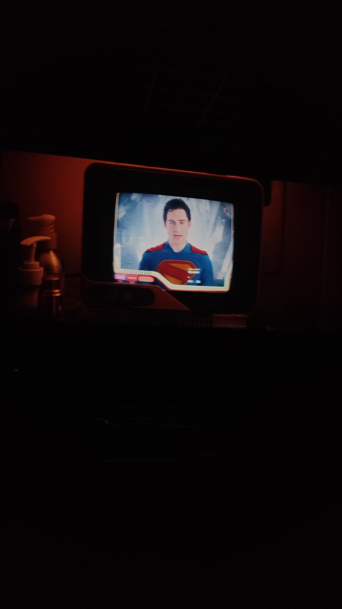 TheDogeVampire's tweet photo. Supergirl review:

>People are gonna double back on this film in a few years
>Went in expecting absolutely nothing
>Ended up being pleasantly surprised
>A genuinely enjoyable story from start to finish
>Better than the internet is giving it credit for
>Doesn't deserve the hate it's getting