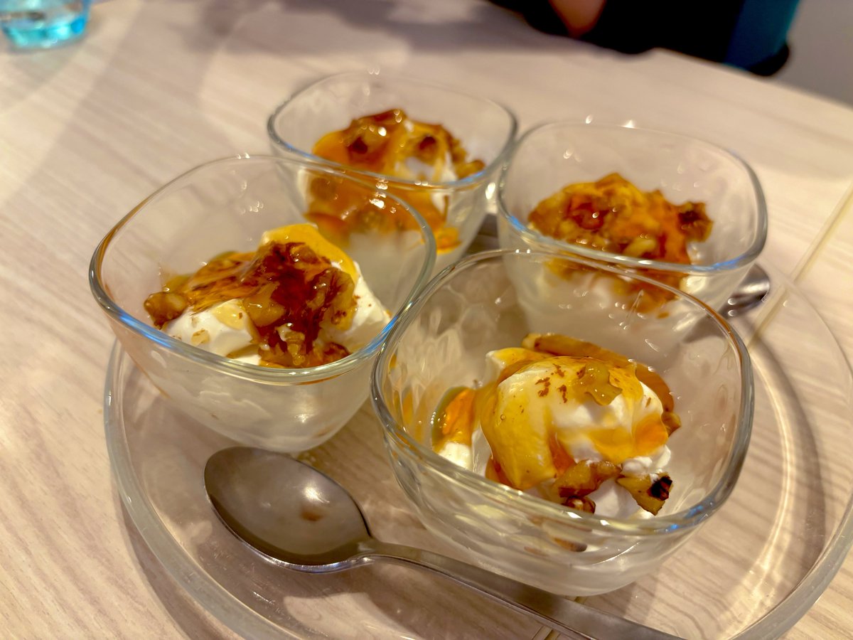 vanilla__orange's tweet photo. 美味しいギリシャ料理を食しました✨お店の雰囲気も素敵でまた行きたい🥰 https://t.co/gUxXQCm6X9