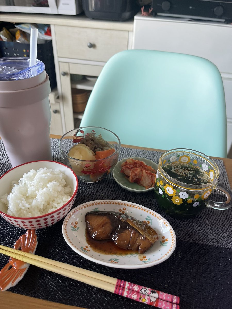 MamaJunon's tweet photo. おさるさーん
ブリ照りも肉じゃがも昼には食べたよwww

わかる人には分かるwww
お知らせでした- ̗̀📣 https://t.co/ZiqhAuIw7B