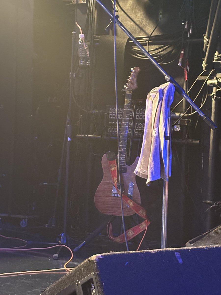 paje_chan's tweet photo. 昨日はミミノコ吉祥寺でレトマイのライブ！！
めっちゃ楽しくてあっという間の30分☺️
行けてよかったです！！！
音楽が最高なのはもちろん、演奏しているところも3人ともほんと素敵です。
セトリ撮らせてくださったお姉様もありがとうございました！ https://t.co/OtNwG7dVpW