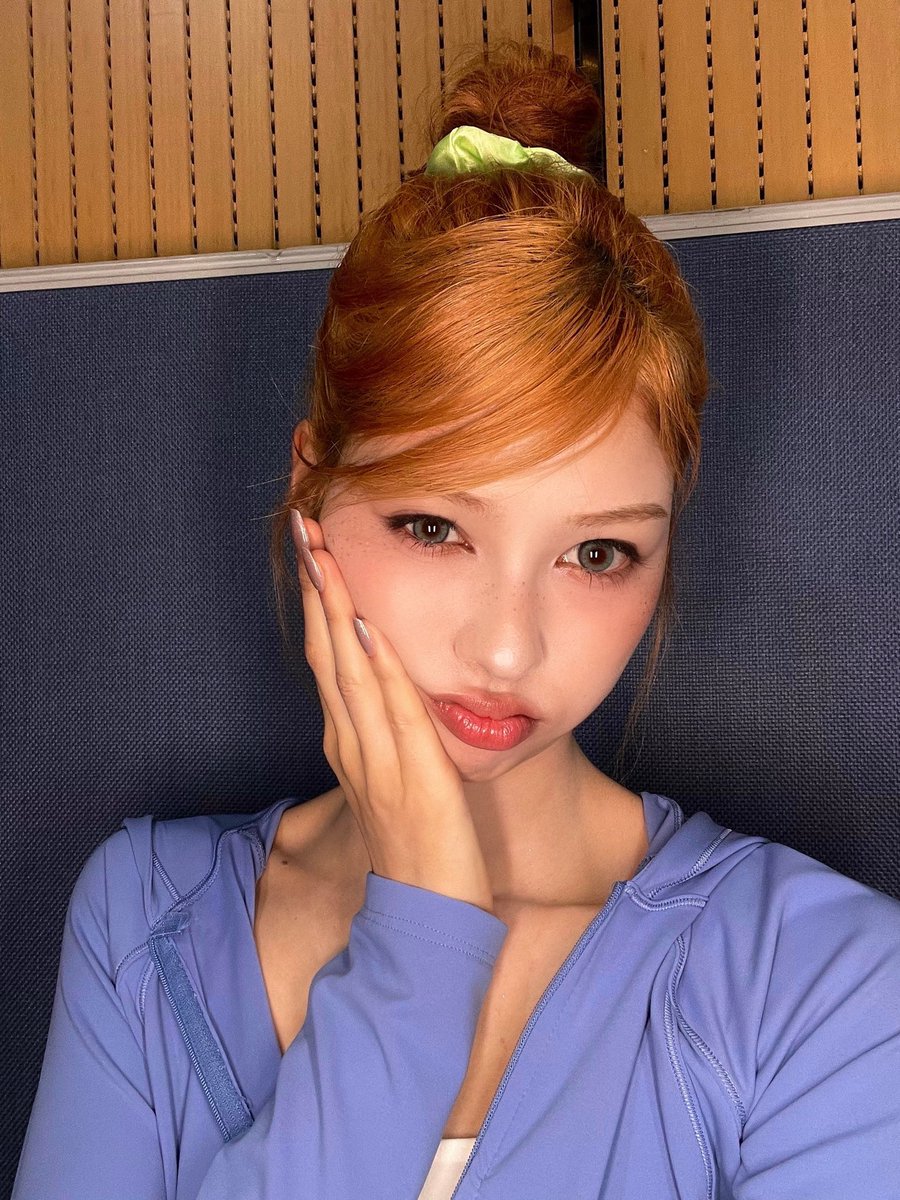 chiihcim's tweet photo. 260627 •2gathr

첫방!! ☝️☝️ SAY THAT YOU LOVE ME!!! Do we like the freckles 😽💜💛 (^Ｏ^ ☆ ♪

#미치 #MICHI #앳하트 #AtHeart https://t.co/9qmkzEiyHd