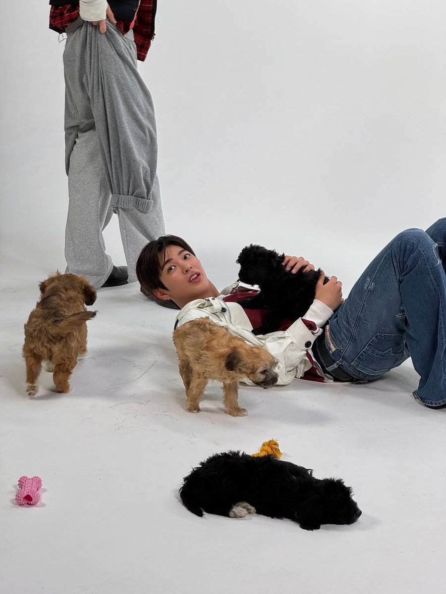 keonho pics tweet media